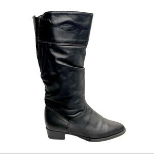 SELECTION COLLEGE CANADA Black Leather Tall Waterproof Winter Boots Size 8.5
